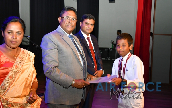 Commander Attends Nalanda College Colour Awarding Ceremony as Chief Guest