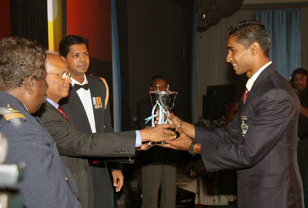 The Varatharasa trophy, awarded to the most outstanding SLAF sportsman for-2008 The Varatharasa trophy, awarded to the most outstanding SLAF sportsman for-2008