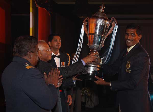 The Varatharasa trophy, awarded to the most outstanding SLAF sportsman for-2008 The Varatharasa trophy, awarded to the most outstanding SLAF sportsman for-2008