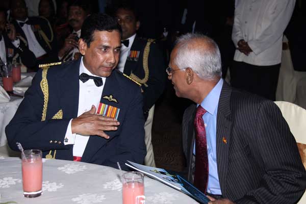 The Varatharasa trophy, awarded to the most outstanding SLAF sportsman for-2008 The Varatharasa trophy, awarded to the most outstanding SLAF sportsman for-2008