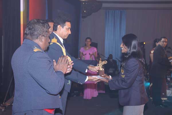 The Varatharasa trophy, awarded to the most outstanding SLAF sportsman for-2008 The Varatharasa trophy, awarded to the most outstanding SLAF sportsman for-2008