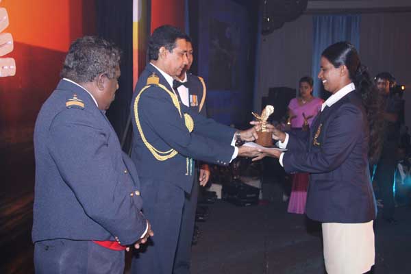 The Varatharasa trophy, awarded to the most outstanding SLAF sportsman for-2008 The Varatharasa trophy, awarded to the most outstanding SLAF sportsman for-2008