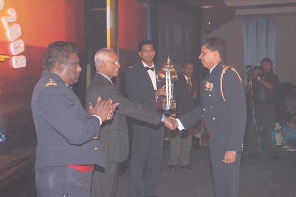 The Varatharasa trophy, awarded to the most outstanding SLAF sportsman for-2008 The Varatharasa trophy, awarded to the most outstanding SLAF sportsman for-2008