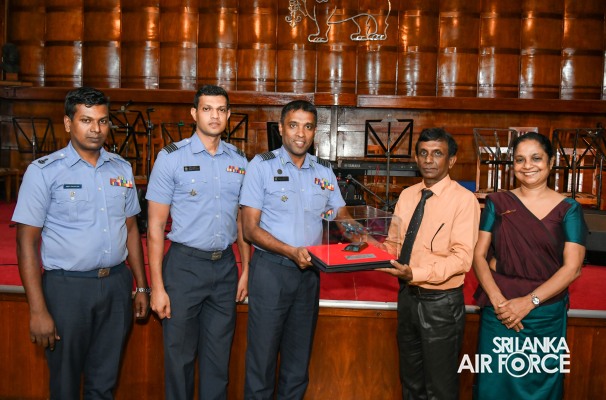 SUCCESSFUL CONCLUSION OF WORKSHOP ON MASTERING CEREMONIES AND PRESENTATION AT SRI LANKA BROADCASTING CORPORATION