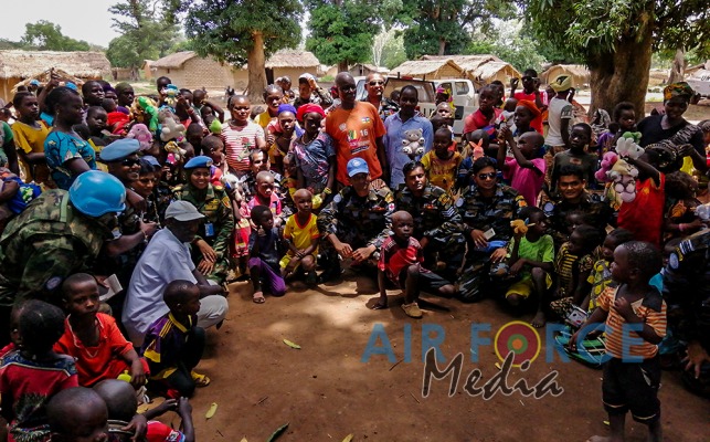 Aviation Contingent in the Central African Republic Conducts Civil-Military Co-operation Programmes