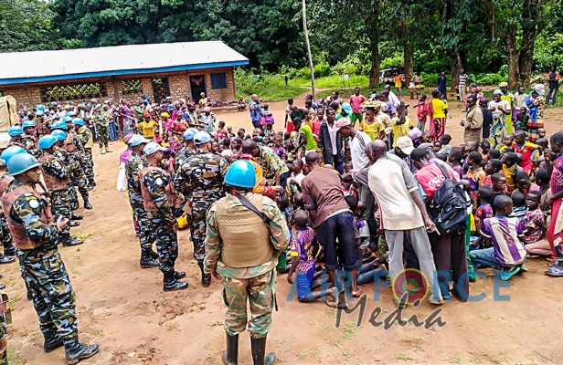 Aviation Contingent in the Central African Republic Conducts Civil-Military Co-operation Programmes