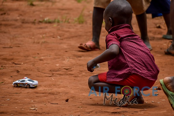 Aviation Contingent in the Central African Republic Conducts Civil-Military Co-operation Programmes