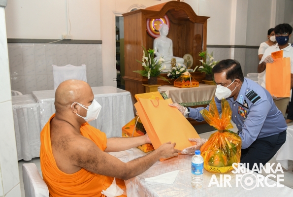 SLAF CONDUCTS ANNUAL RELIGIOUS CEREMONY AT THE TEMPLE OF THE
SACRED TOOTH IN KANDY