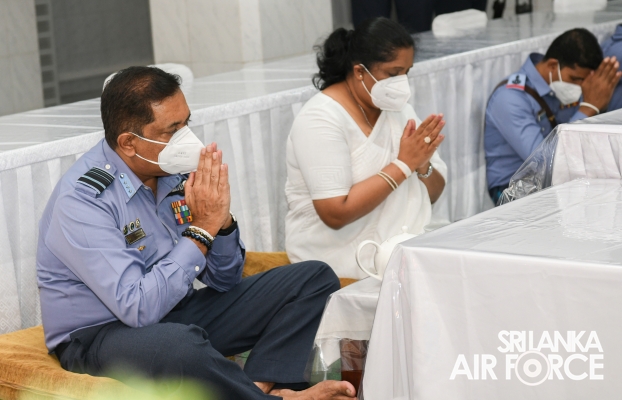 SLAF CONDUCTS ANNUAL RELIGIOUS CEREMONY AT THE TEMPLE OF THE
SACRED TOOTH IN KANDY