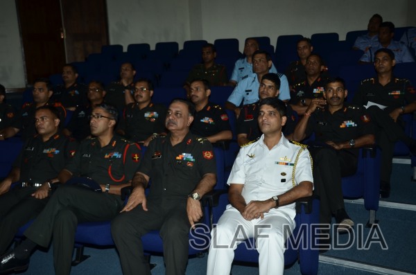 A Delegation from the Indian Army Higher Command Course Visits
Air Force Headquarters