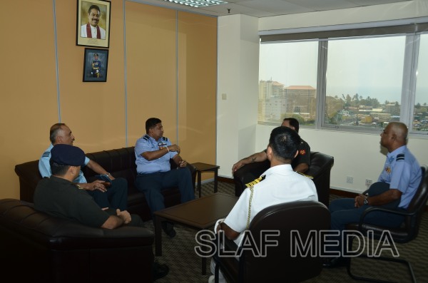 A Delegation from the Indian Army Higher Command Course Visits
Air Force Headquarters