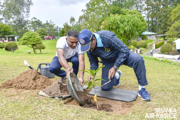 SLAF
COMBAT TRAINING SCHOOL DIYATALAWA PROUDLY CELEBRATES 70TH ANNIVERSARY