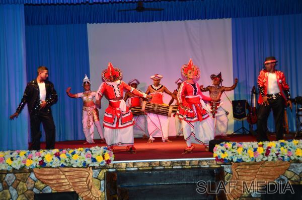 English
Language Day 2014