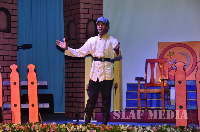 English
Language Day 2015