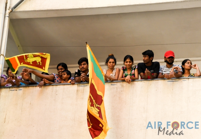 SLAF Band Conducts Entertainment Program for Residence of Randiya Uyana Housing Scheme in Thotalaga