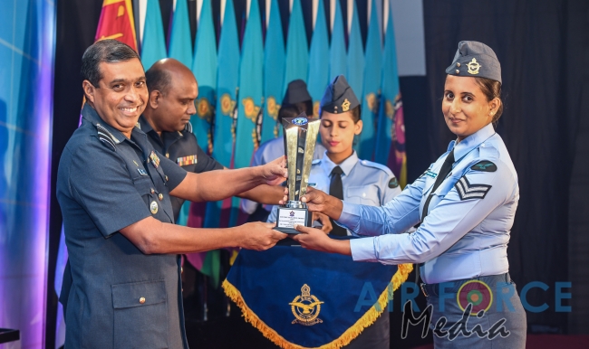 The Sri Lanka Air Force Felicitates the Best of the Best at the Excellence Awards 2019