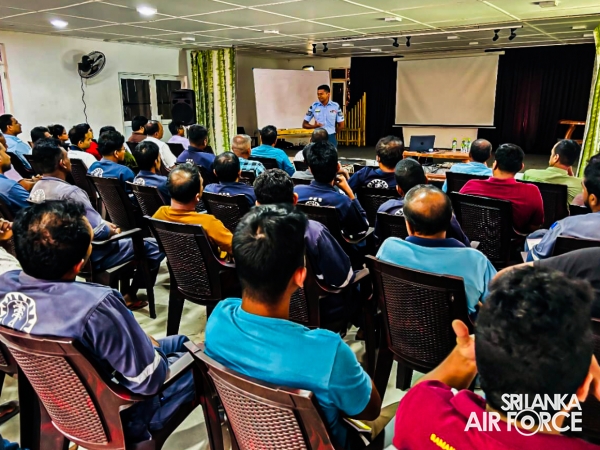 SLAF FIRE SERVICE CONDUCTS AWARENESS PROGRAMME AT SAMANALAWEWA HYDROPOWER STATION