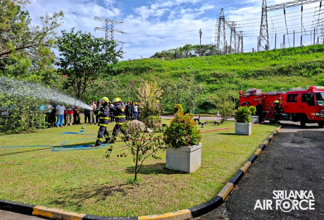 SLAF FIRE SERVICE CONDUCTS AWARENESS PROGRAMME AT SAMANALAWEWA HYDROPOWER STATION