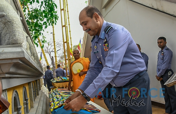 Flag Blessing Ceremony at ‘Sri Maha Bodhi’ Anuradhapura