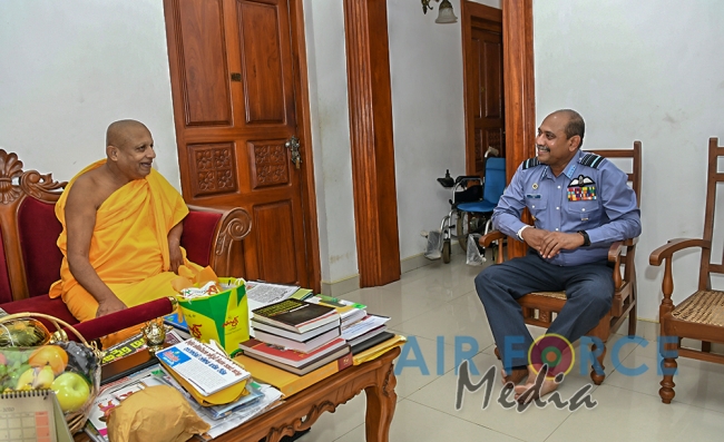Flag Blessing Ceremony at ‘Sri Maha Bodhi’ Anuradhapura