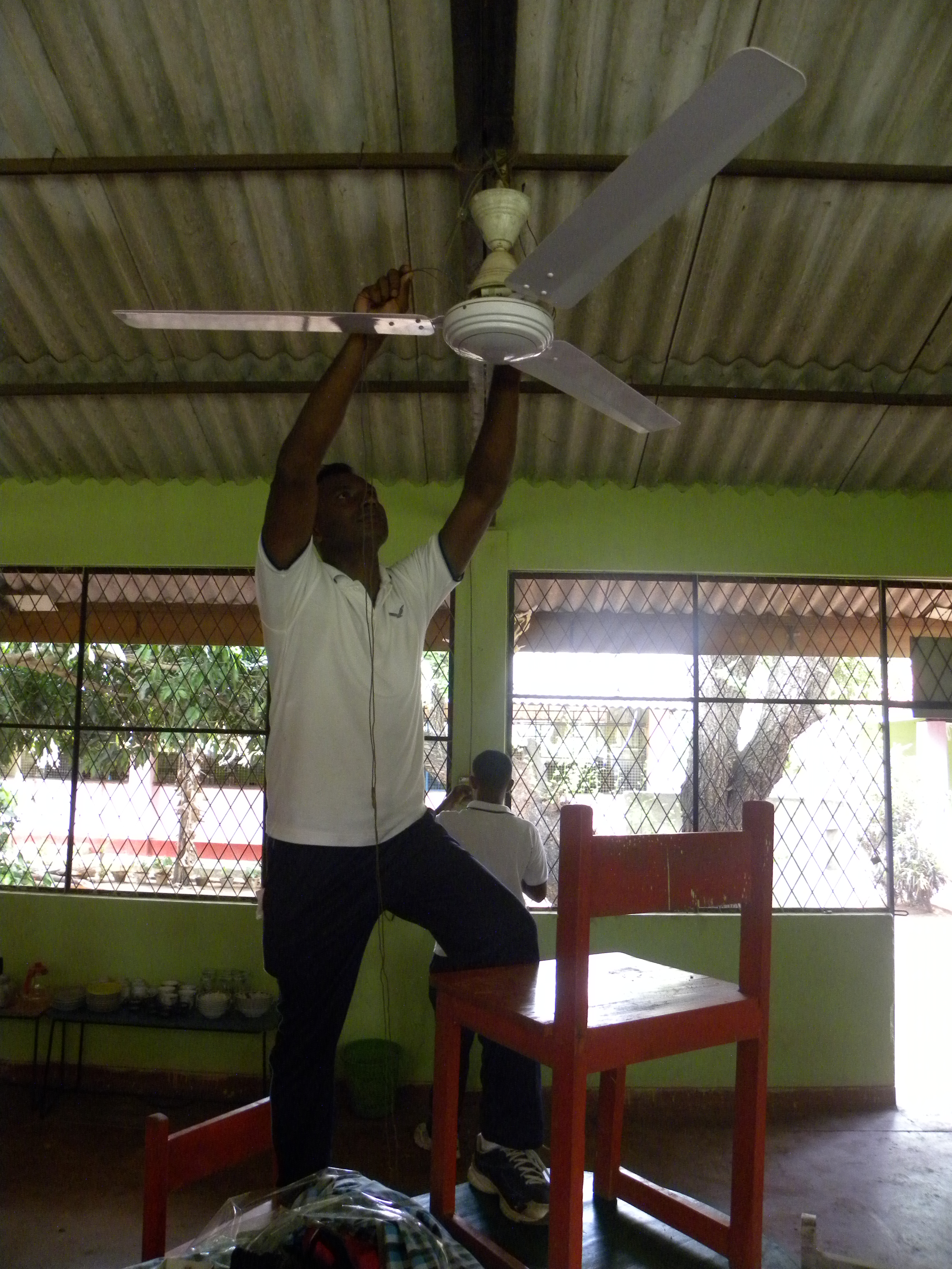 No 111
UAV Squadron Celebrates its 6th
Annivesary