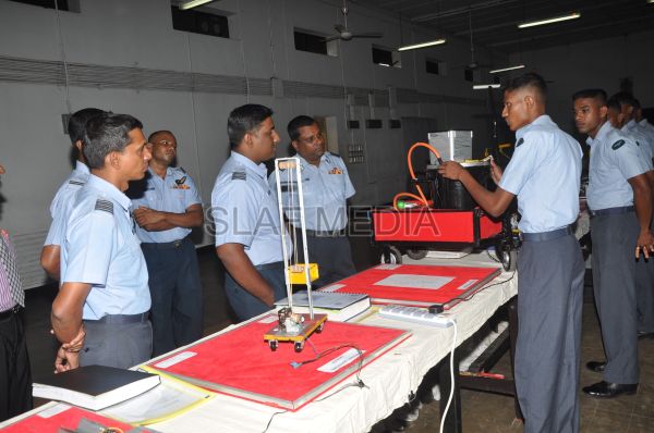 145 වෙනි සහ 147
වෙනි සාමාන්ය යාන්ත්රික ඉංජිනේරු ශිල්පී මූලික වෘත්තීය පුහුණු පාඨමාලාව
සාර්ථකව අවසන් වෙයි...