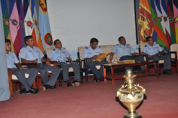 145 වෙනි සහ 147 වෙනි සාමාන්ය යාන්ත්රික ඉංජිනේරු ශිල්පී මූලික
වෘත්තීය පුහුණු පාඨමාලාව සාර්ථකව අවසන් වෙයි...