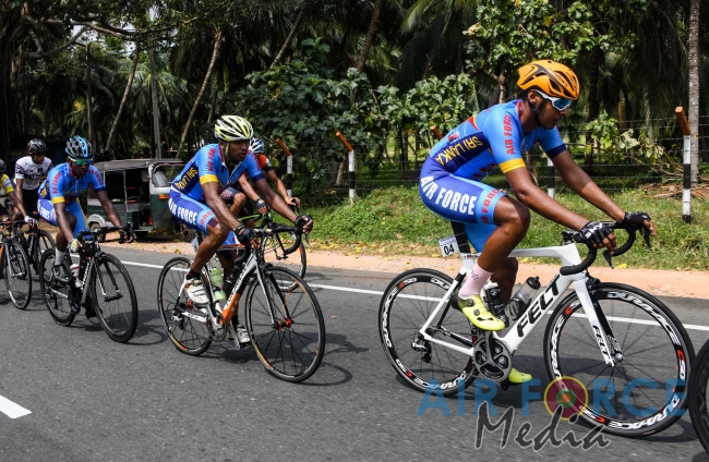 Super Wheelers Cyclist, Dharshana Prasad Wins 2nd Leg of Guwan Hamuda Papedi Sawariya 2020