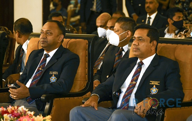 'GUWAN HAMUDA PAPEDI SAWARIYA -2021' CROSSES FINISH LINE AT KATUNAYAKE