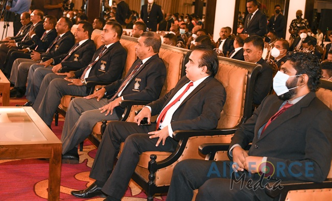 'GUWAN HAMUDA PAPEDI SAWARIYA -2021' CROSSES FINISH LINE AT KATUNAYAKE