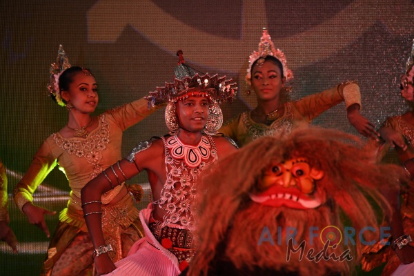 'GUWAN HAMUDA PAPEDI SAWARIYA -2021' CROSSES FINISH LINE AT KATUNAYAKE