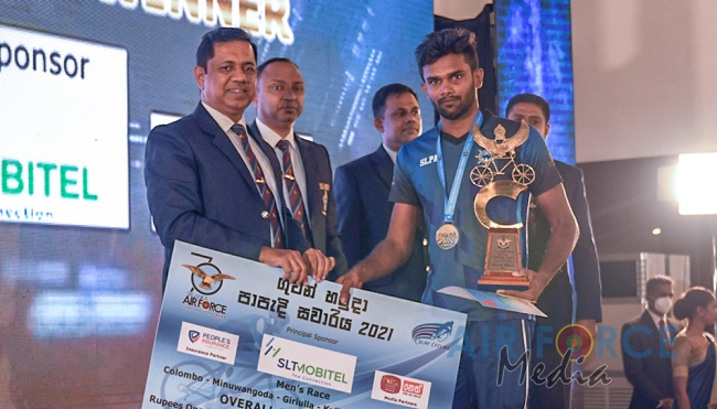 'GUWAN HAMUDA PAPEDI SAWARIYA -2021' CROSSES FINISH LINE AT KATUNAYAKE