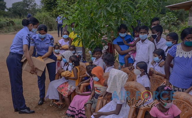 “Guwan Mithudam” Takes Off at Anuradhapura and Vavuniya