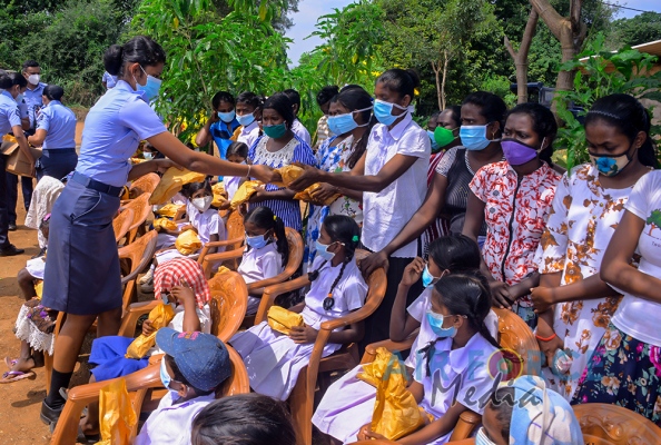 “Guwan Mithudam” Takes Off at Anuradhapura and Vavuniya