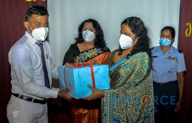 “Guwan Mithudam” Takes Off at Anuradhapura and Vavuniya