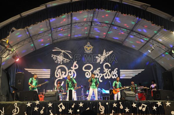 'Guwan Miyesiya' at Diyatalawa