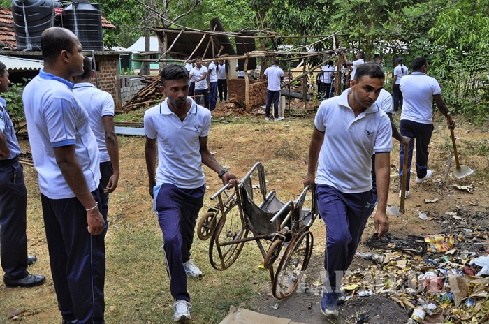 SLAF Diyatalawa Extended Assistance for Differently Able Elders and Children of Meth-Sevana Foundation Wellawaya
