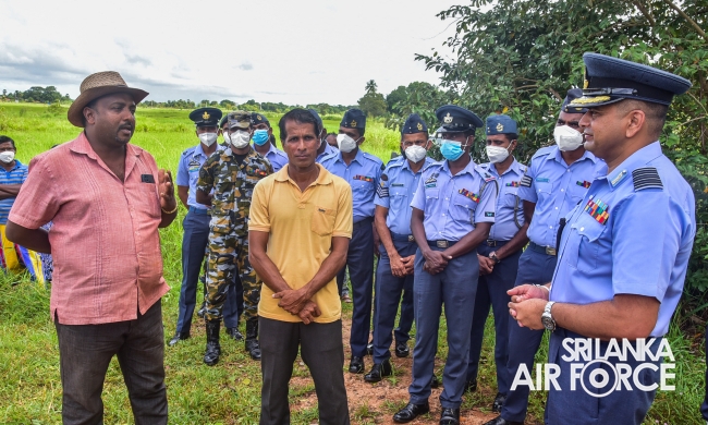 SLAF STATION MORAWEWA UNDERTAKES PADDY HARVESTING OF LOW INCOME FARMER COMMUNITY