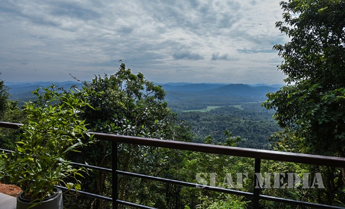 Commander Declared Open the “Serenity Cottage” and “Squirrels Leap” Holiday Homes