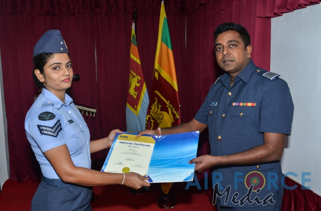 Hospitality Management School Holds Certificate Awarding Ceremony