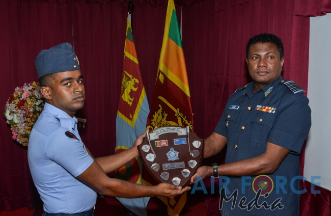 Hospitality Management School Holds Certificate Awarding Ceremony