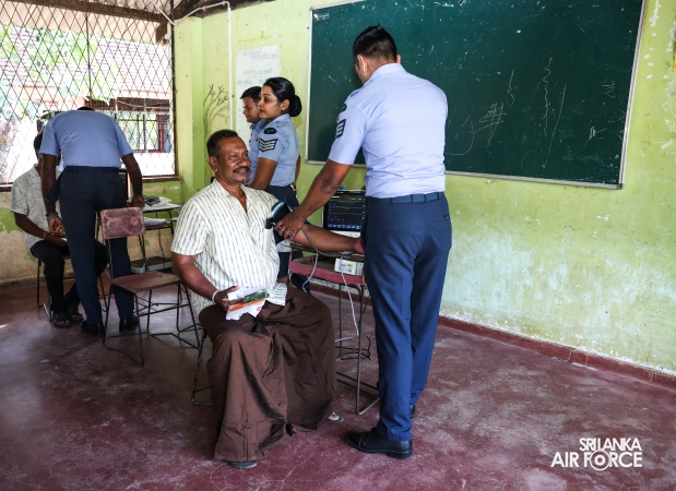 SLAF, SLCOMM AND SLAF SEVA VANITHA UNIT CONDUCT MEDICAL OUTREACH PROGRAMME IN ANURADHAPURA
