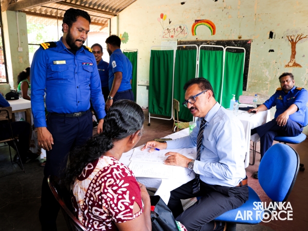 SLAF, SLCOMM AND SLAF SEVA VANITHA UNIT CONDUCT MEDICAL OUTREACH PROGRAMME IN ANURADHAPURA