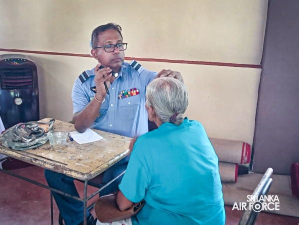 SLAF, SLCOMM AND SLAF SEVA VANITHA UNIT CONDUCT MEDICAL OUTREACH PROGRAMME IN ANURADHAPURA
