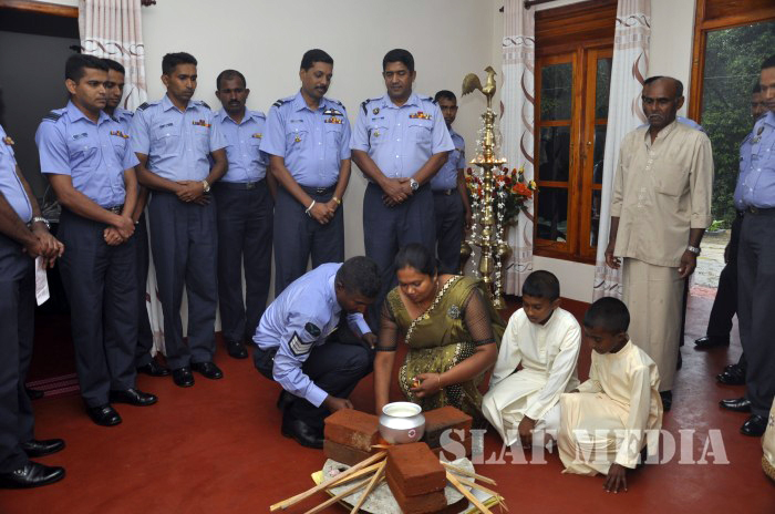 Handing Over of 17th Guwan Lak Sevana House