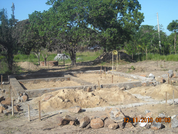 දිලිදු පවුලක් සදහා ගුවන් හමුදා ත්රිකෝණමඩු කදවුරෙන් නව නිවසක්