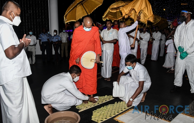 SRI LANKA
AIR FORCE CONDUCTS ISLAND WIDE PIRITH CHANTING PROGRAM