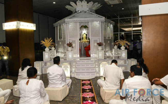 SRI LANKA
AIR FORCE CONDUCTS ISLAND WIDE PIRITH CHANTING PROGRAM