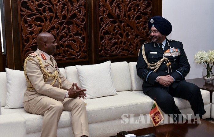 Chief of the Air Staff of Pakistan Air Force Visits Army and Navy HQ's