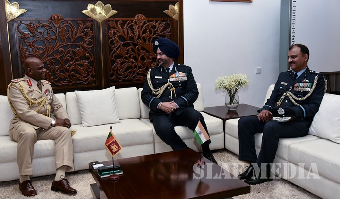 Chief of the Air Staff of Pakistan Air Force Visits Army and Navy HQ's